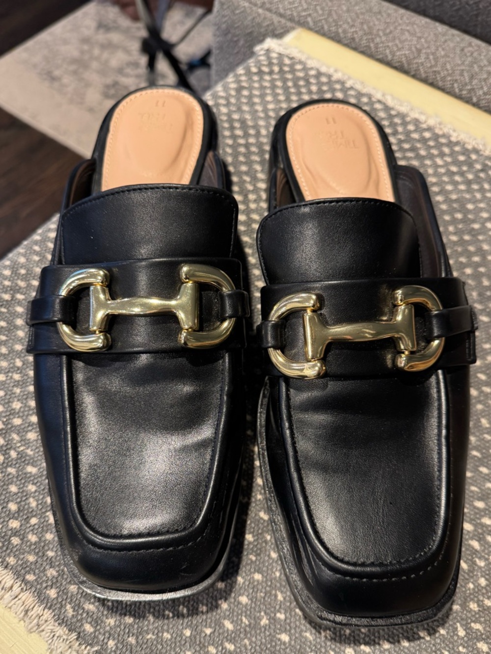 Black Leather Mule with Gold Chain Accent